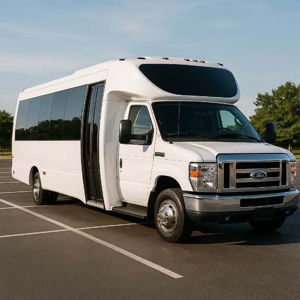 Roanoke Coach Bus Service 20 Passenger Minibus