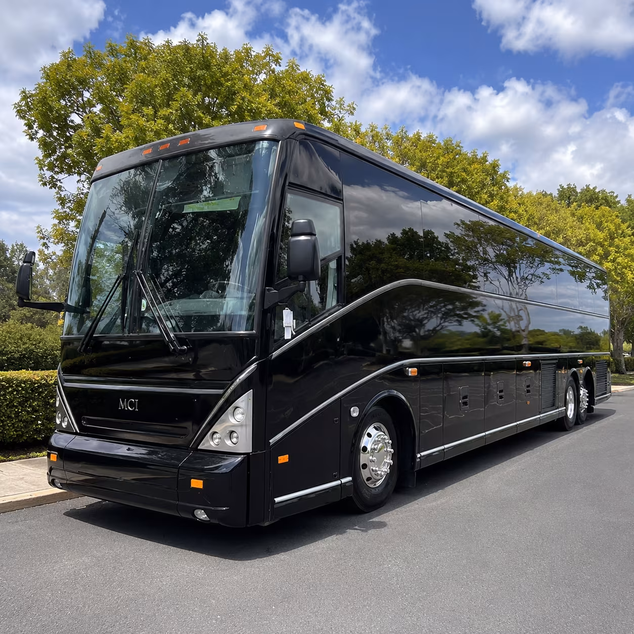 airport shuttle buses for roanoke business travelers
