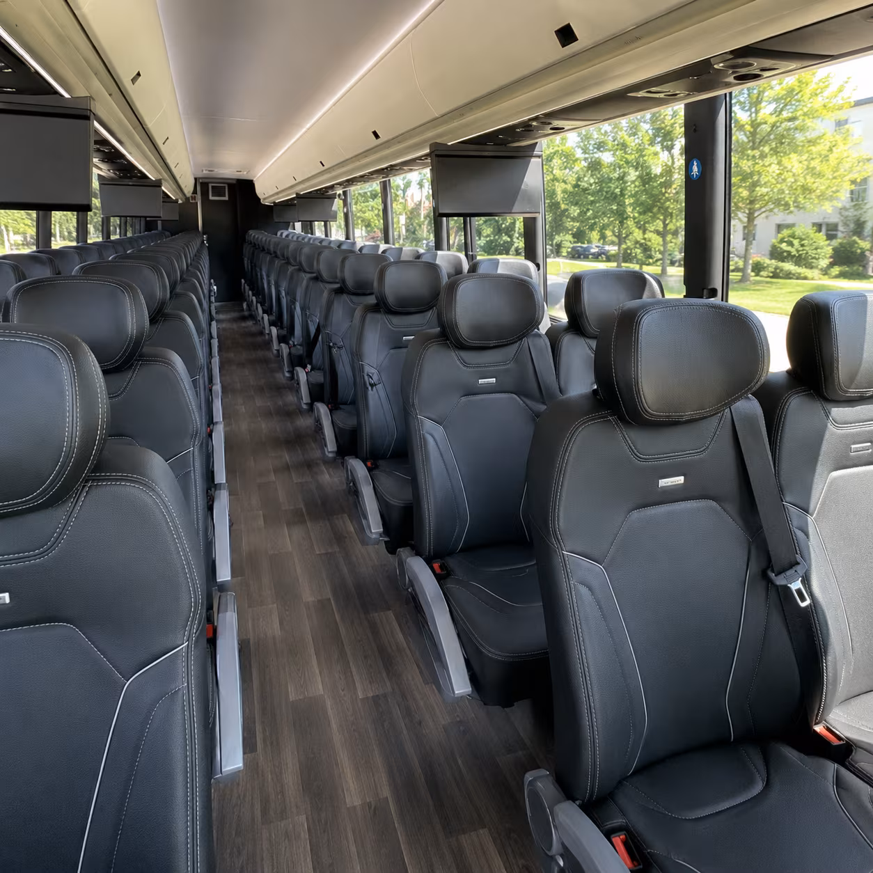 airport transfers interagency shuttle buses through roanoke regional airport