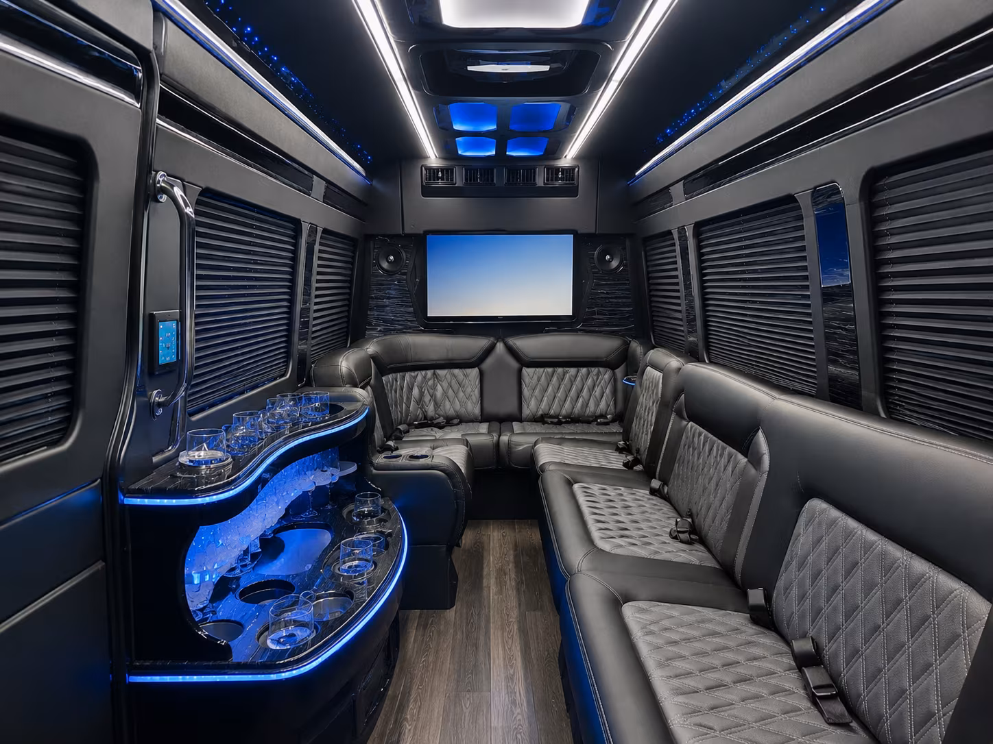 bus rentals for corporate wine tours and private events near roanoke