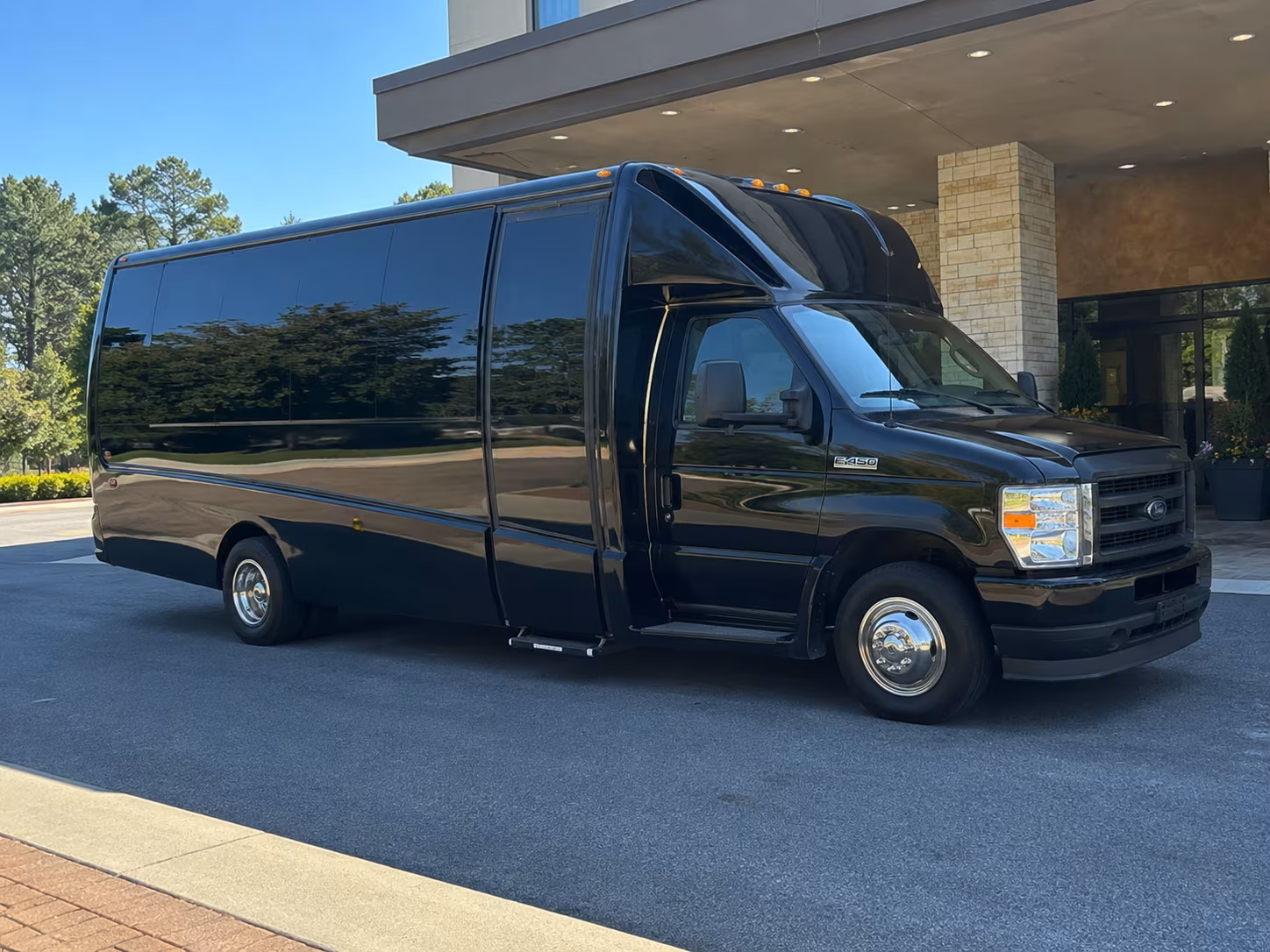 bus rentals for roanoke mission and outreach group transportation