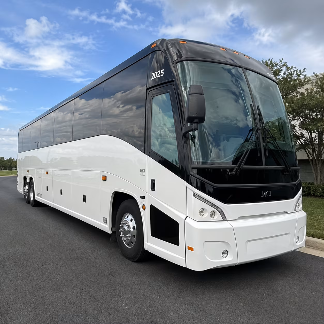charter bus rentals for roanoke corporate events and off site meetings