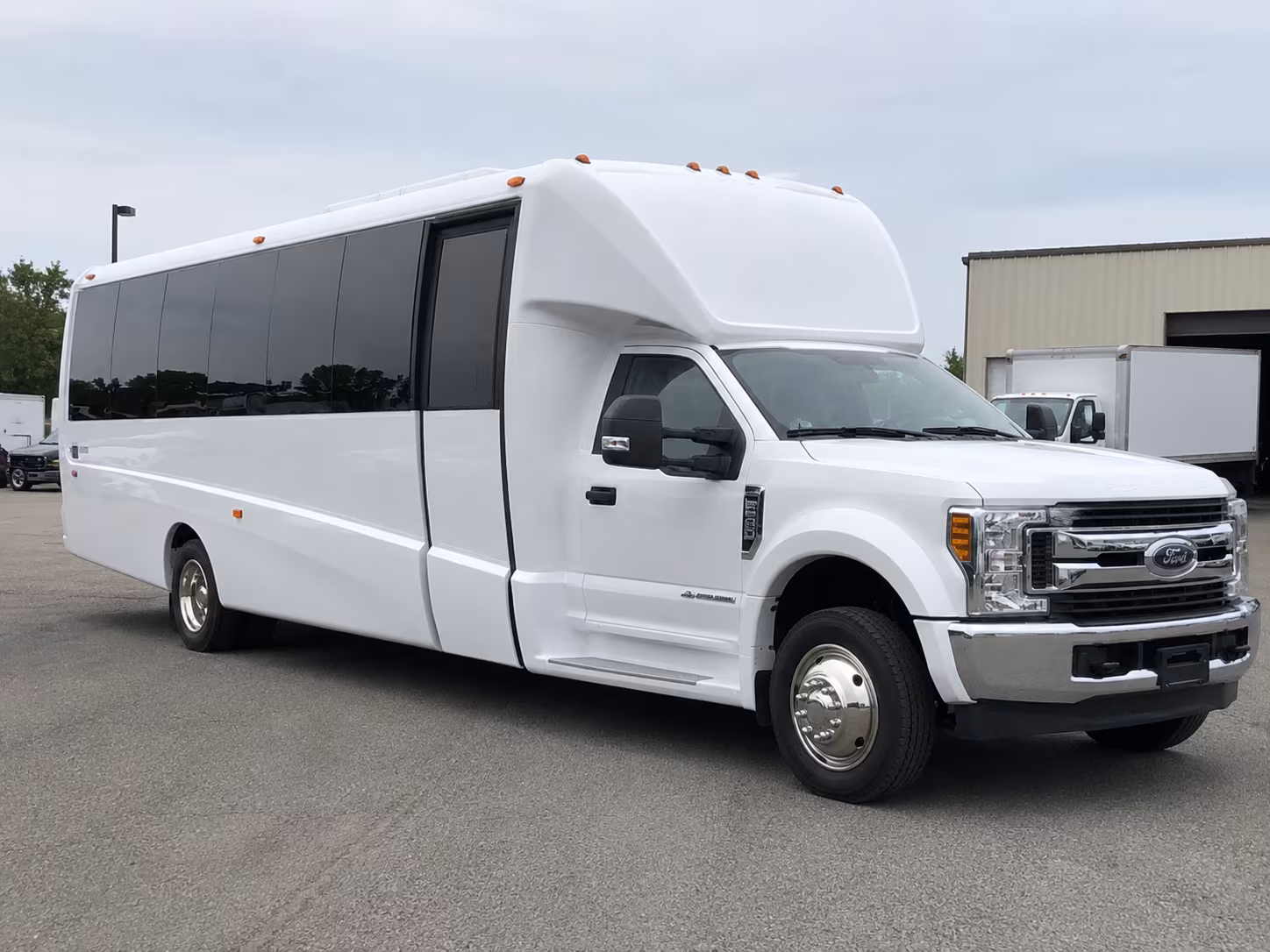 minibus rentals for smaller concert groups around salem and the roanoke valley