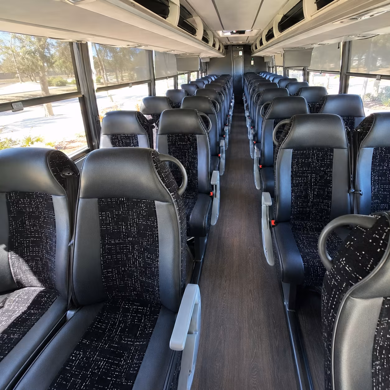 overnight long distance bus trips from roanoke to the carolinas and tennessee