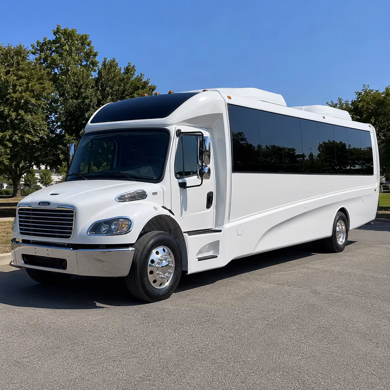 roanoke 35 passenger minibus