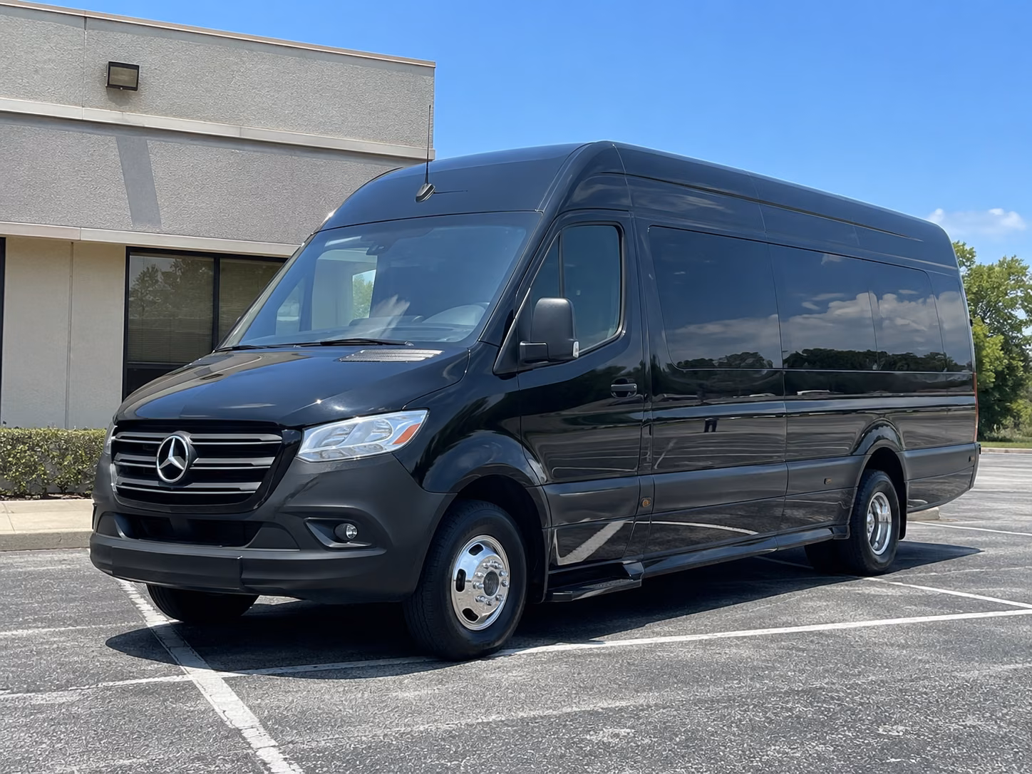 roanoke wine tour transportation