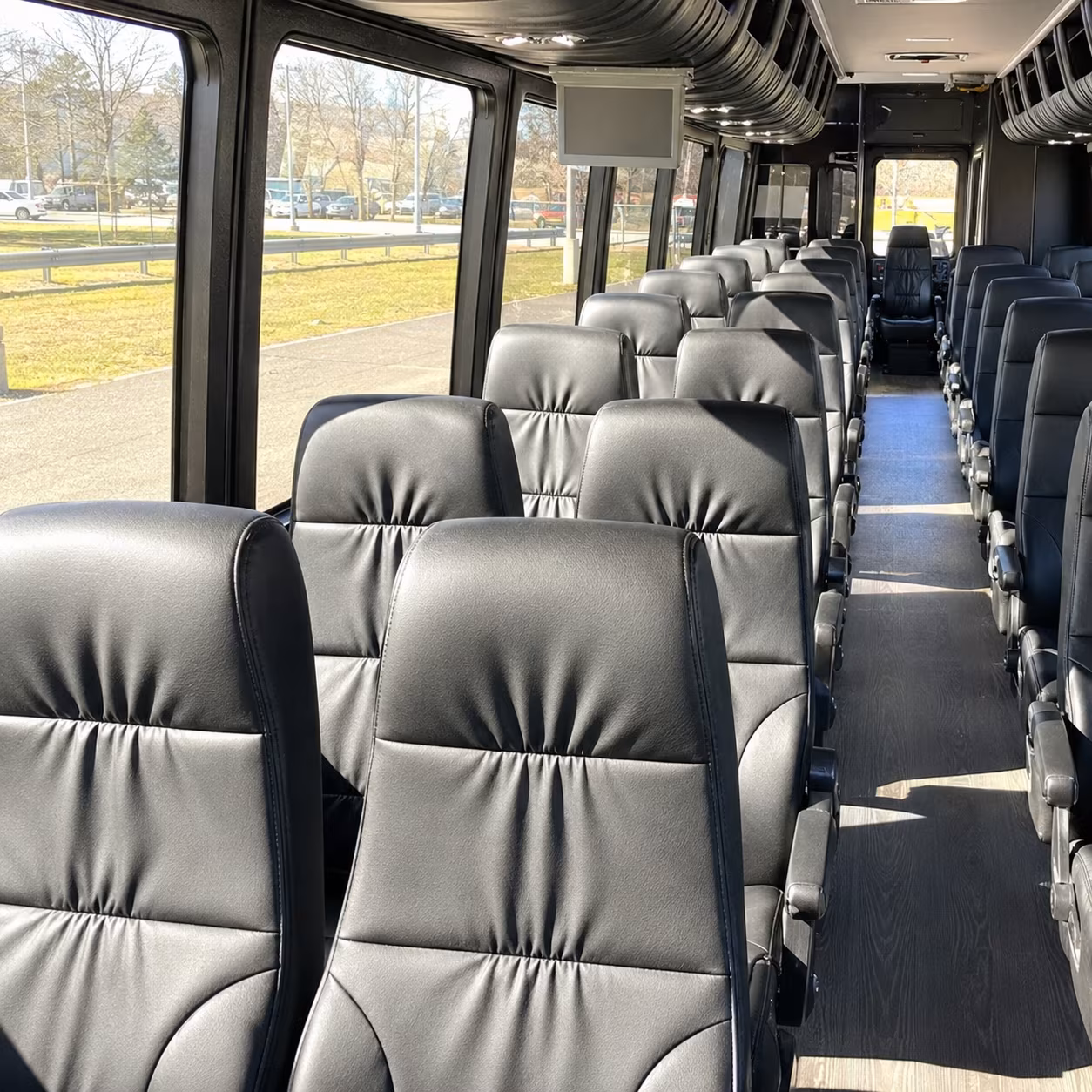 wedding guest shuttle buses between roanoke hotels and ceremony venues